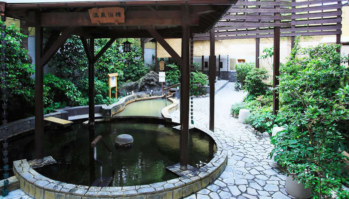 Maenohara_Onsen_Sayano_1.jpg