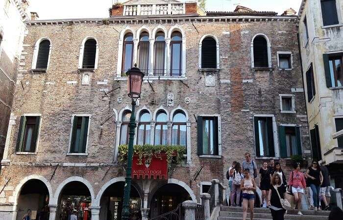 Experiencing the rich cultural history of Venice