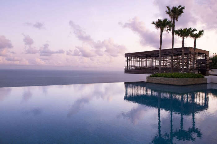 the breathtaking architecture of the luxury-loaded alila villas uluwatu