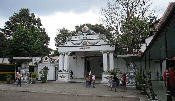 Alun-Alun Selatan Krato