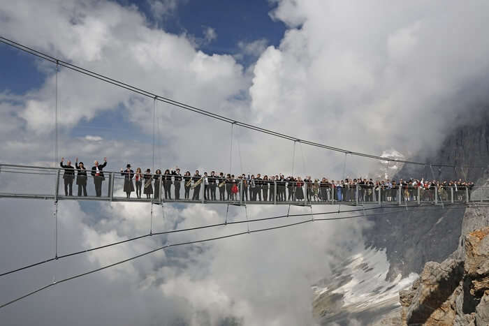 worlds most dangerous bridges