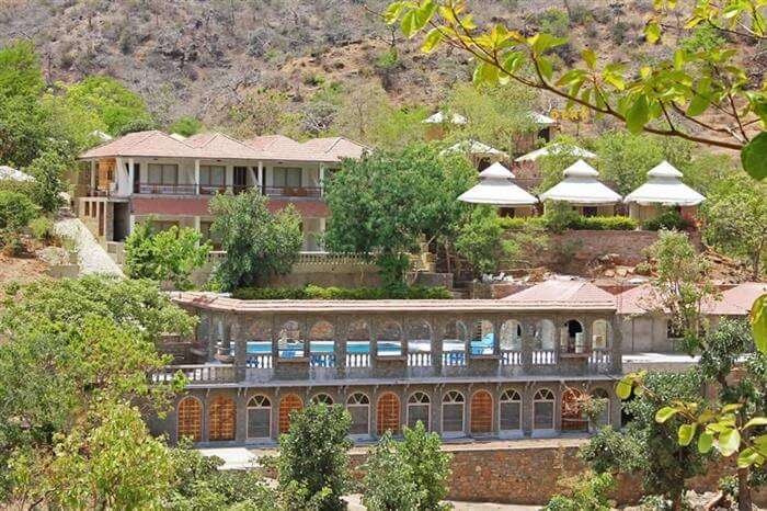 Kumbhalgarh is one of the best hotels in Kumbhalgarh located amidst the natural settings