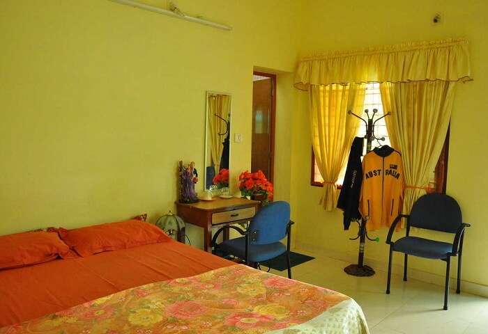 Honolulu Homestay is a budget hotel in Cochin run by a family of hospitable people