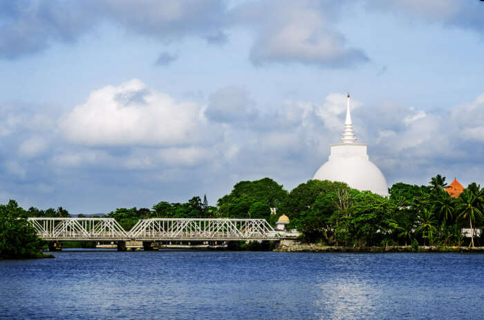 Kalutara Bodhiya