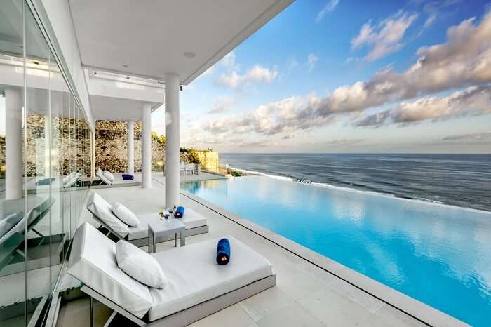 suite with private pool in Karma Kandara