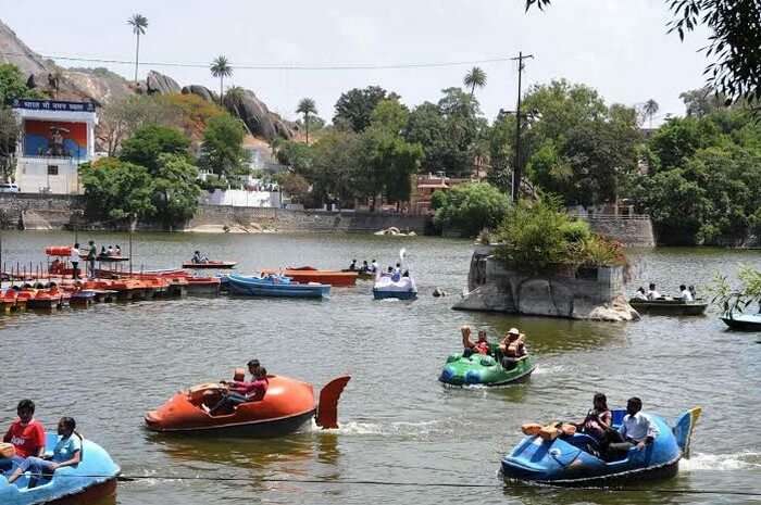 Boat race competition being held at the Nakki Lake in the Summer Festival in Mount Abu