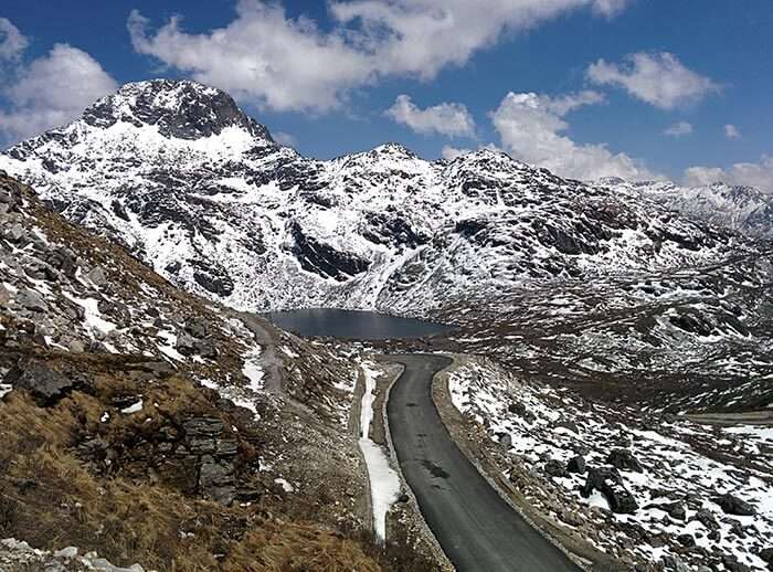Winter view of the mesmerising Nathula pass 
