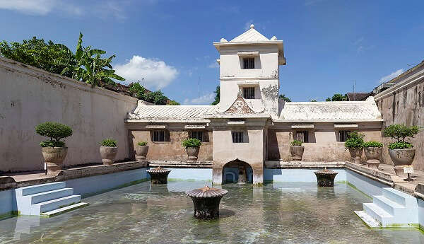 Sultan Palace And Water Castle