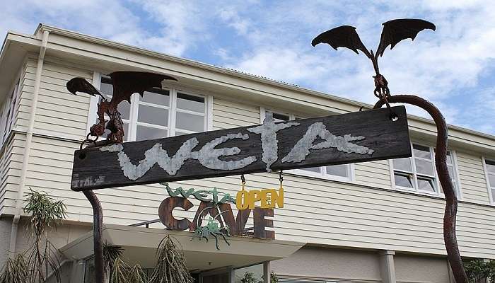 From zombies and goblins to dragons and BFGs (Big Friendly Giant), experience the virtual world come to reality at the Weta Cave