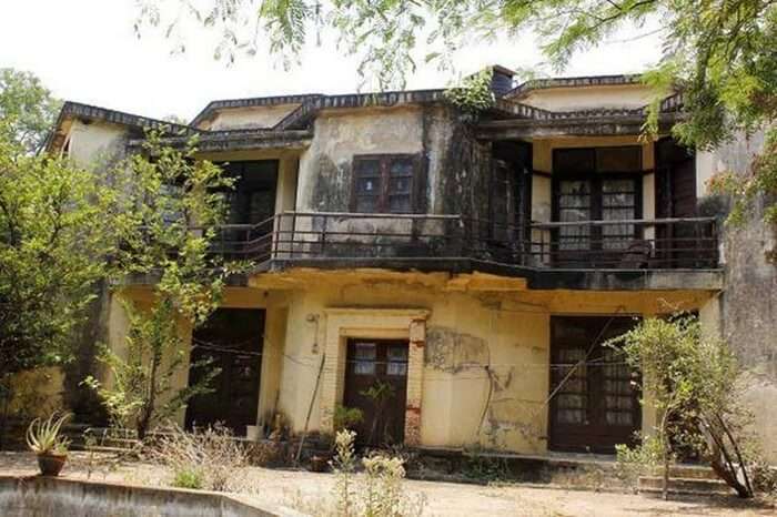 The Valmiki Nagar Building is another popular haunted place in Chennai