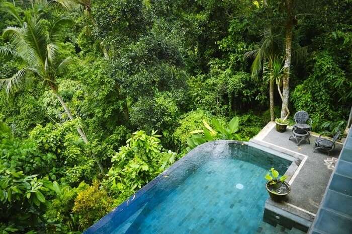 room with private pool in villa awang awang