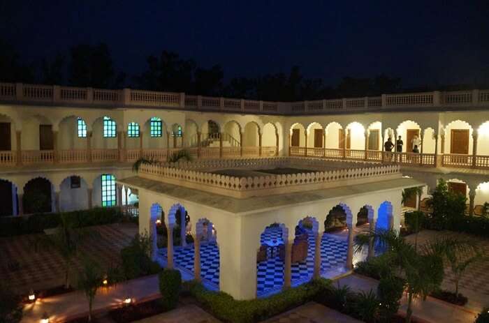 hotel surya vilas bharatpur