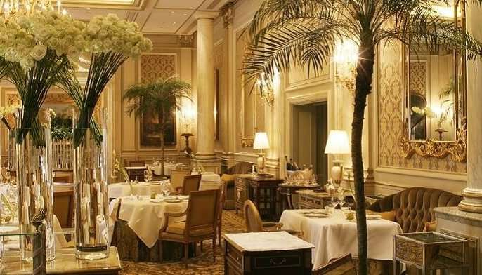 5 Romantic Restaurants in Paris for the Best Date of Your Life – Devour  Tours