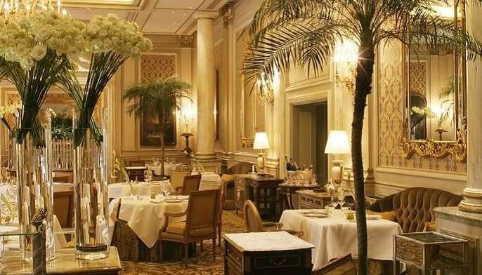 The 10 Most Romantic Restaurants In Paris You Should Visit In 2023