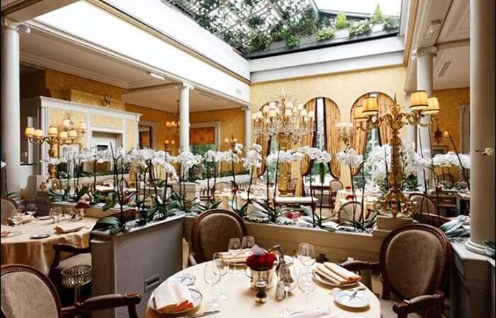 Romantic Restaurants in Paris for Date Night: Ralph's Café