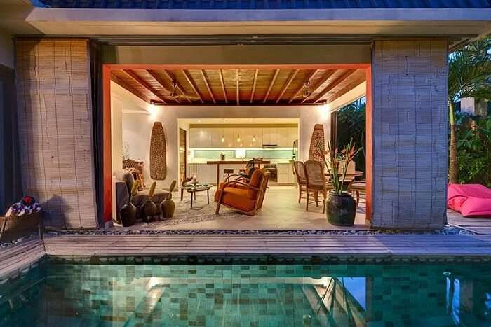 lounge area and open kitchen in rumah 88