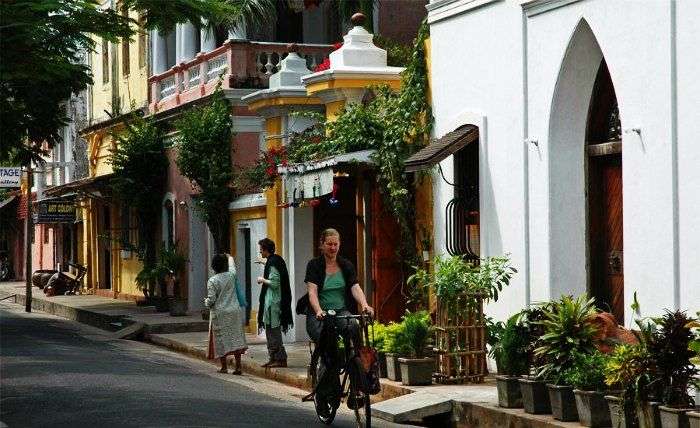 Girl-cycling-in-Pondicherry