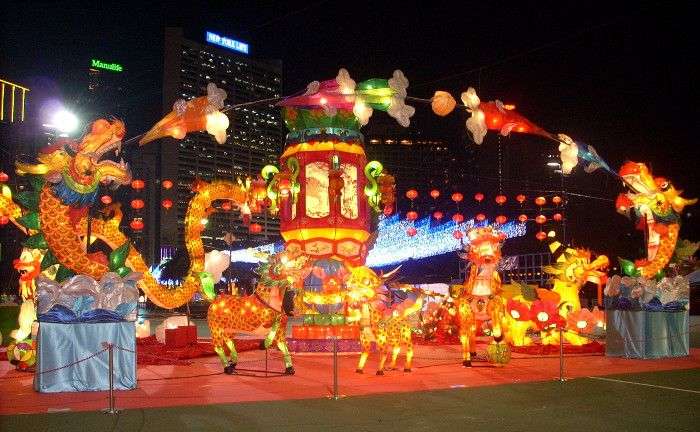 mid-autumn-lantern-victoria-park-dragons