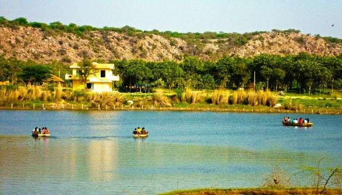 Lake view of the best weekend road trips from Delhi 