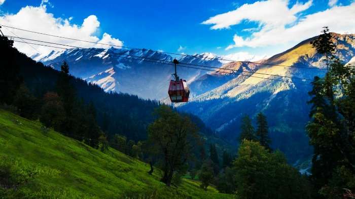 Enjoy Ropeway in Manali, one of the best honeymoon places in India in summer