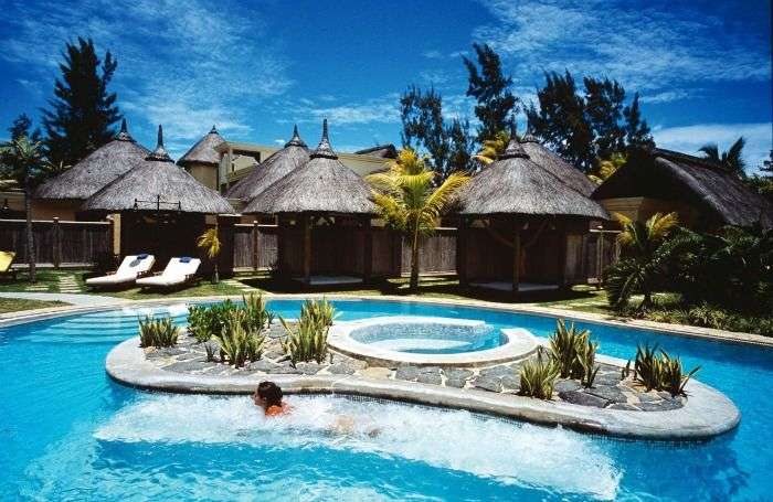 Extreme luxury or mid-budget resorts, Mauritius