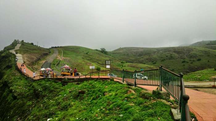 Parunthumpara View Point is perfect for hiking, Vagamon