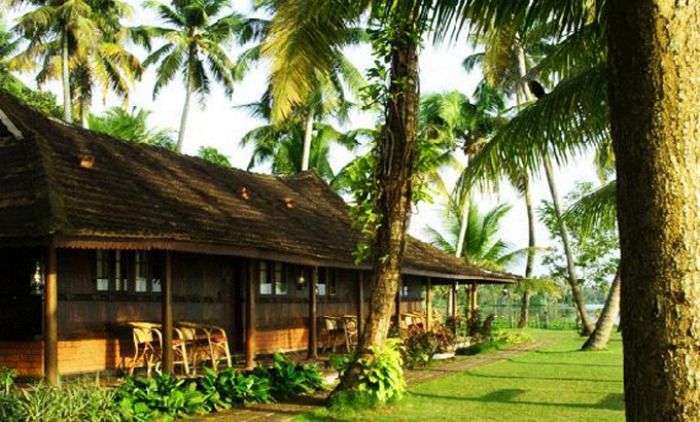 Kayaloram Heritage Lake Resort right by the Punnamada Lake, Kerala