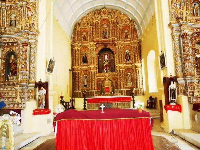 Inside the Church of Bom Jesus at Daman