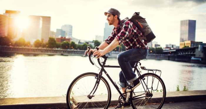 Relaxed Traveller- Explore the city together on a Cycle