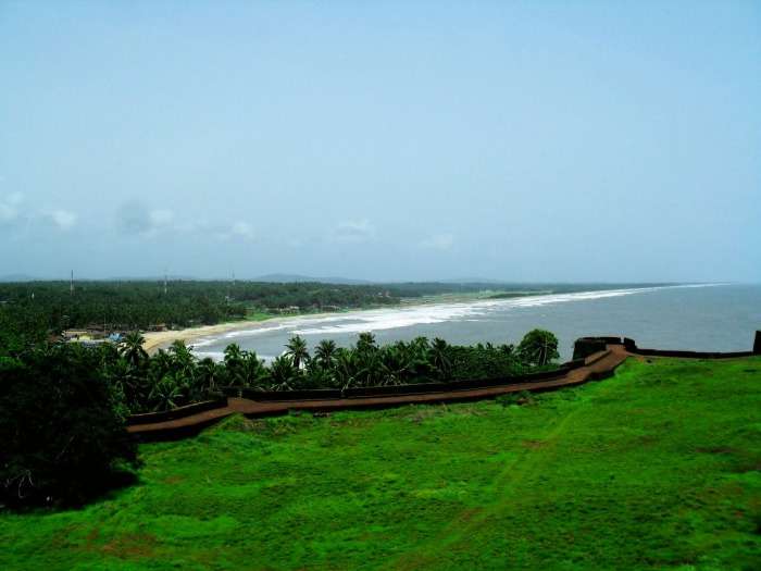 Bekal offers a fascinating melange of lagoons, backwaters 