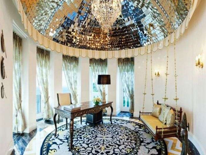 Ridiculously luxurious hotel Taj Mahal Palace Mumbai