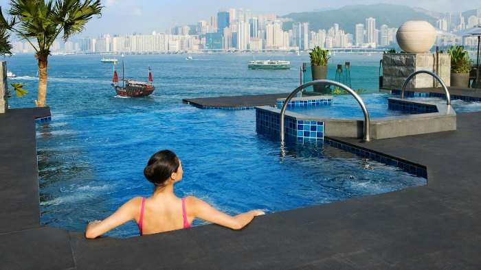 Infinity pool at Intercontinental Hong Kong