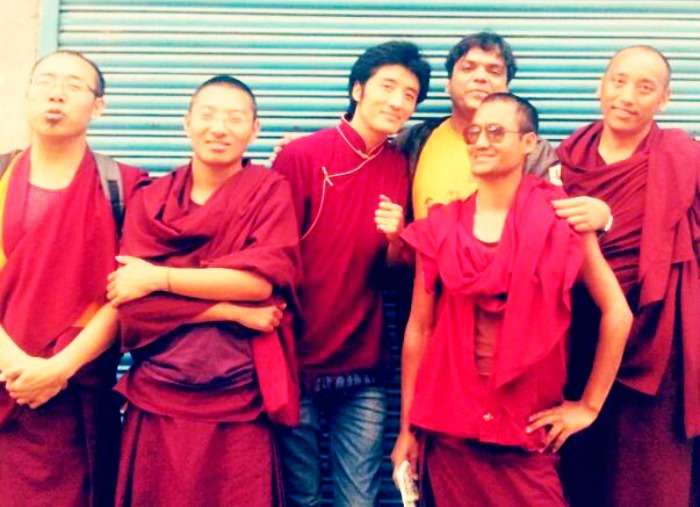 Befriend a monk in Mcleodganj