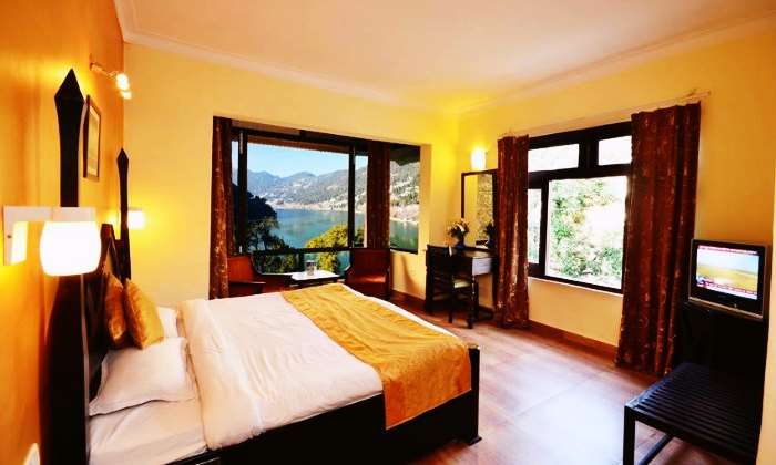 Hotel Himalaya in Nainital