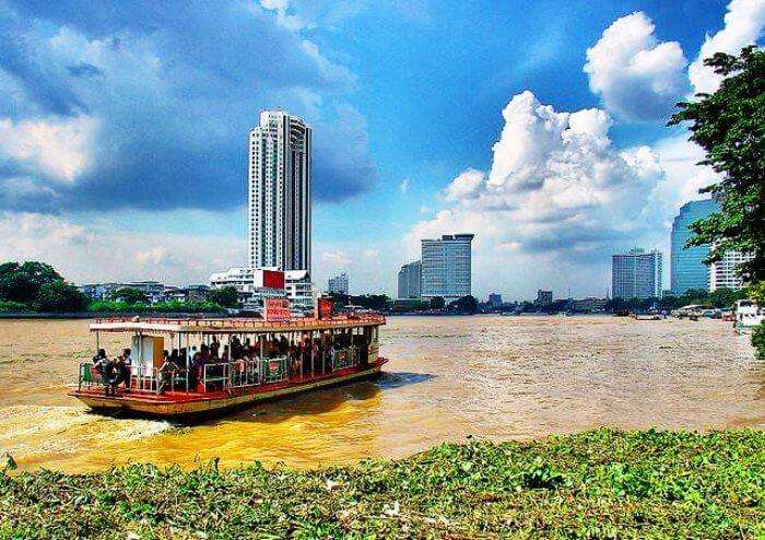 Chao Phraya River Tour in Bangkok