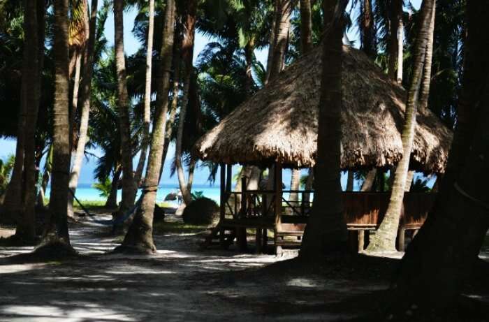 A relaxing spot of the Cross Bill Beach Resort