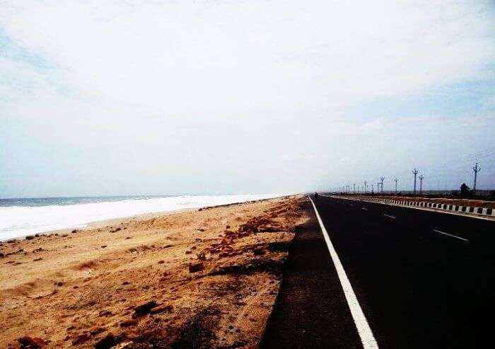Cycle along the beach from Somnath to Diu