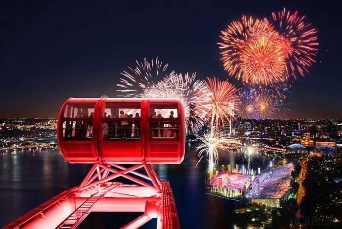 Amongst the many night activities to do in singapore, view from the Singapore Flyer is aboslutuely stunning