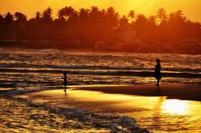 Sunset at Mount Lavinia beach in Sri Lanka