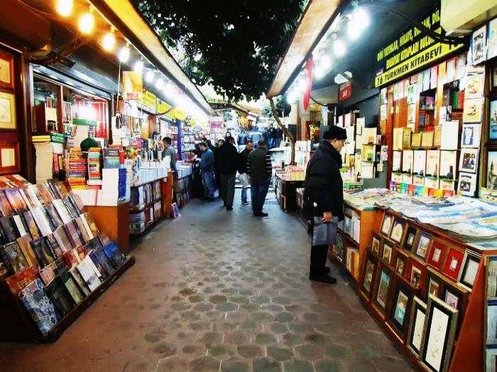 Book stalls at Sahaflar Carsisi