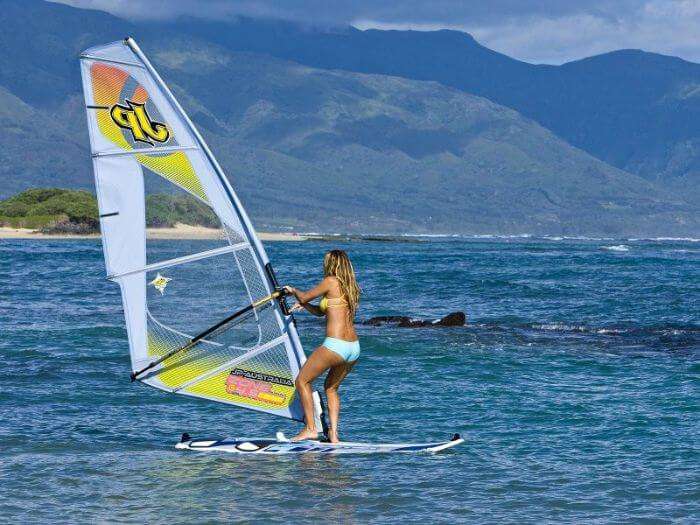 Surfing along huge fishes and strong winds in Mauritius