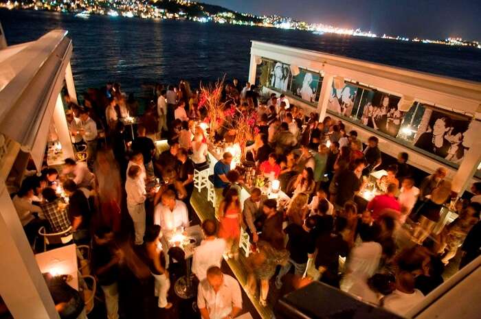 Istanbul nightlife guide pick for party- Anjelique club