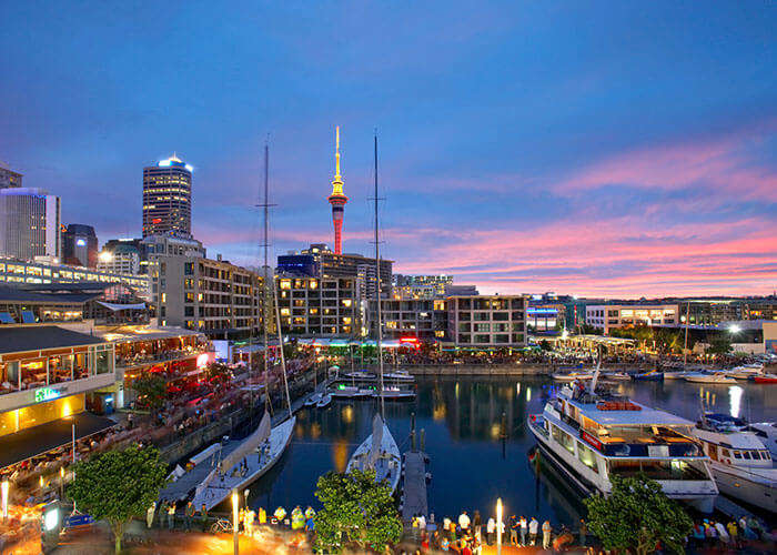 new zealand popular tourist destinations