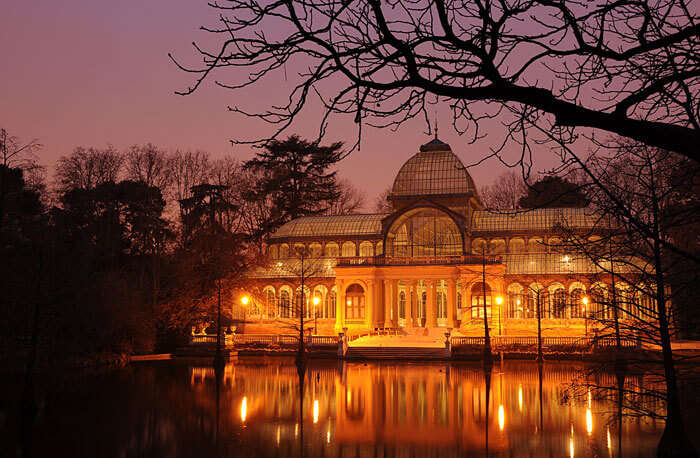 Illuminated Palacio_de_Cristal