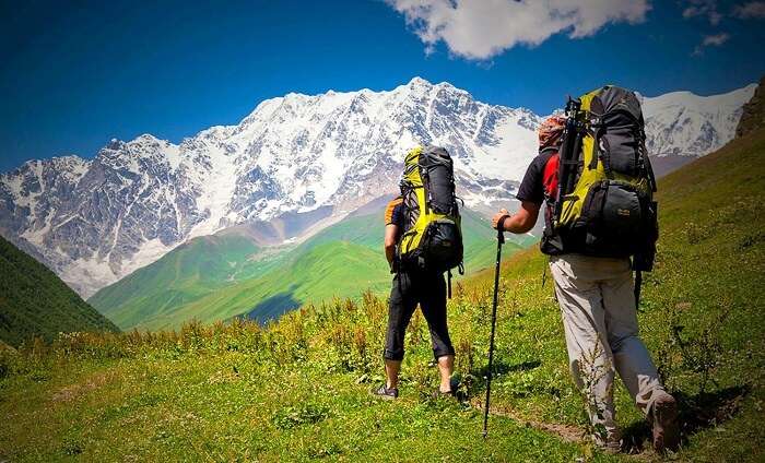 A marvelous view of Hikers in the hills, hiking is one of the adventure sports in Manali