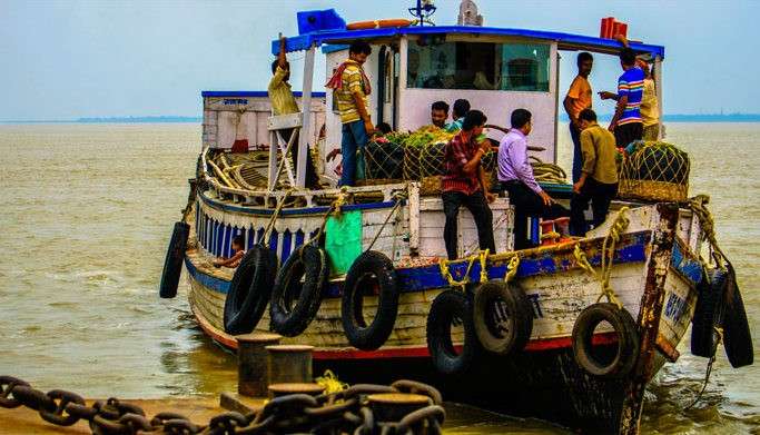 A boat ride in the Ganga river delta at Diamond Harbour