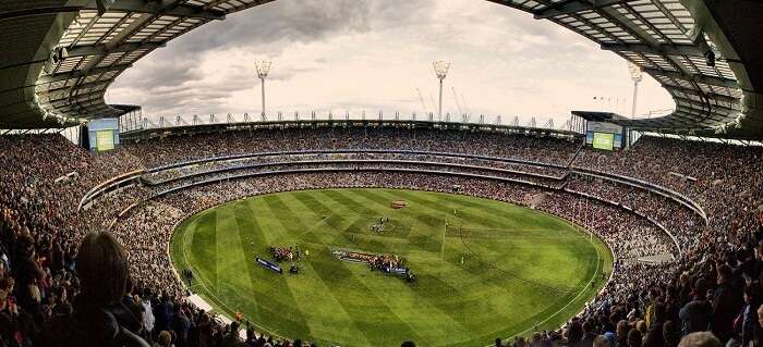 A football match in the spectacular MCG