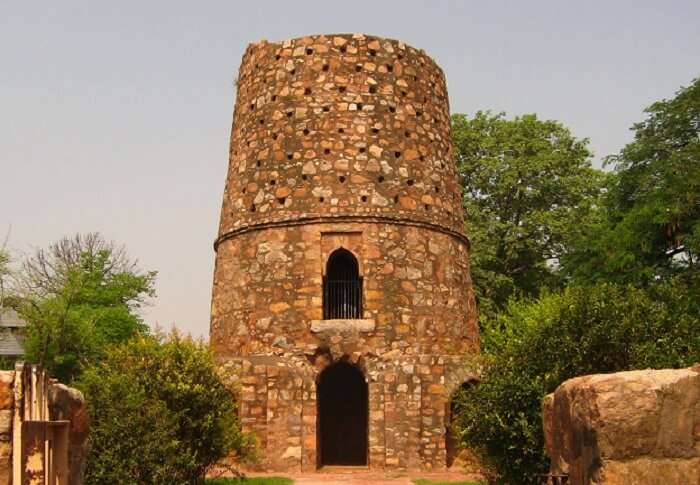 Chor Minar in Hauz Khas