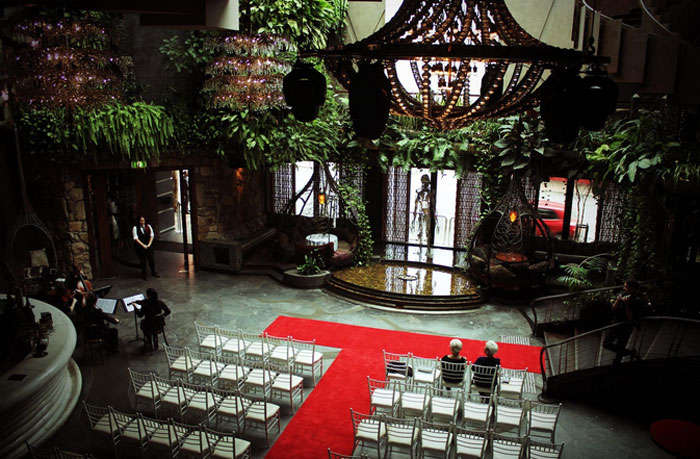 A wedding preparation at the Cloudland