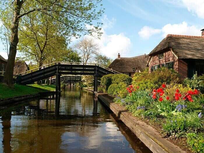 The gorgeous water canal of Giethoorn in Netherlands